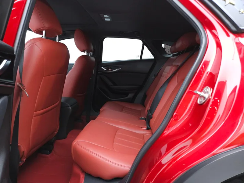 Mazda CX-4 2021 2.0L Two-wheel-drive Blue Sky Vital Edition interior photo 15 Mazda CX-4 2021 2.0L Two-wheel-drive Blue Sky Vital Edition interior photo 15