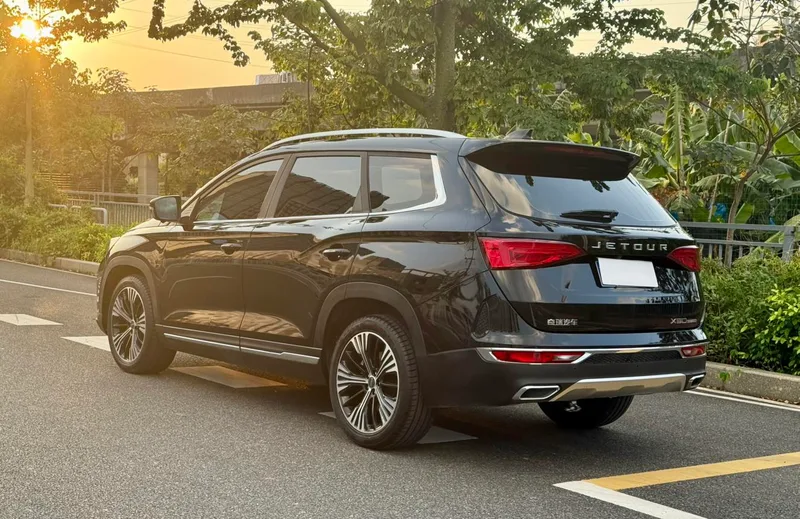 Jetour X90 2020 1.6T DCT Shadow Royal Edition 7 seat exterior photo 5