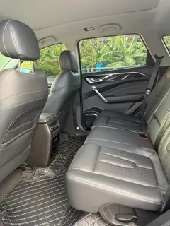 Jetour X90 2020 1.6T DCT Shadow Royal Edition 7 seat interior photo 10