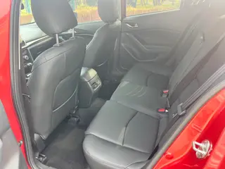 Mazda Mazda3 Axela 2017 Three-box 1.5L Automatic Luxury Model Country VI exterior photo 7 Mazda Mazda3 Axela 2017 Three-box 1.5L Automatic Luxury Model Country VI exterior photo 7
