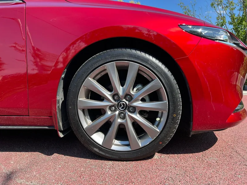 Mazda Mazda3 Axela 2020 2.0L Automatic quality elegant version exterior photo 10 Mazda Mazda3 Axela 2020 2.0L Automatic quality elegant version exterior photo 10