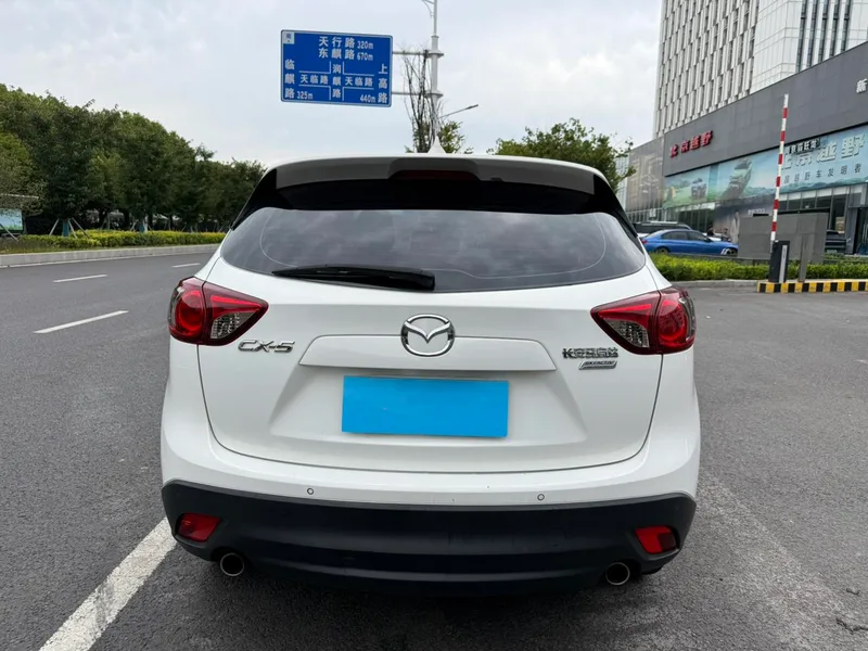 Mazda CX-5 2015 2.0L Automatic two-wheel drive urban type exterior photo 6 Mazda CX-5 2015 2.0L Automatic two-wheel drive urban type exterior photo 6