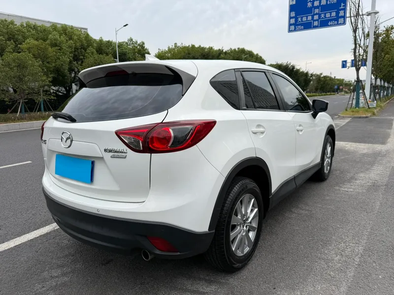 Mazda CX-5 2015 2.0L Automatic two-wheel drive urban type exterior photo 7 Mazda CX-5 2015 2.0L Automatic two-wheel drive urban type exterior photo 7