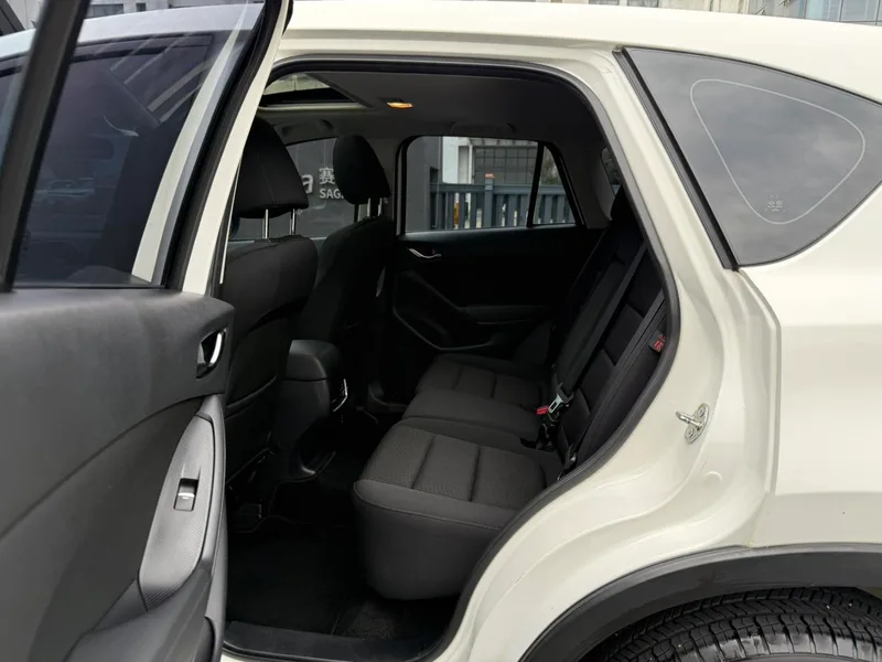 Mazda CX-5 2015 2.0L Automatic two-wheel drive urban type exterior photo 9 Mazda CX-5 2015 2.0L Automatic two-wheel drive urban type exterior photo 9