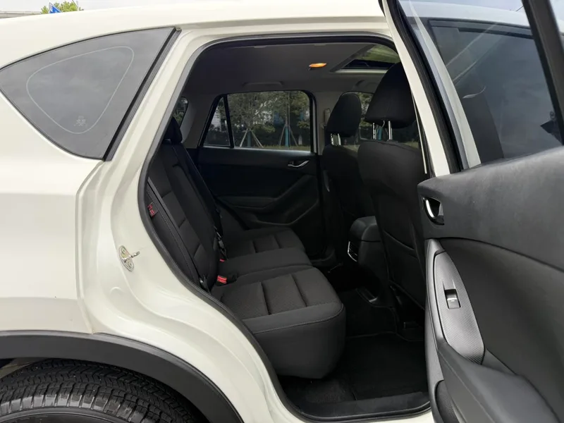 Mazda CX-5 2015 2.0L Automatic two-wheel drive urban type interior photo 11 Mazda CX-5 2015 2.0L Automatic two-wheel drive urban type interior photo 11