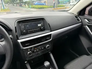 Mazda CX-5 2015 2.0L Automatic two-wheel drive urban type interior photo 15 Mazda CX-5 2015 2.0L Automatic two-wheel drive urban type interior photo 15