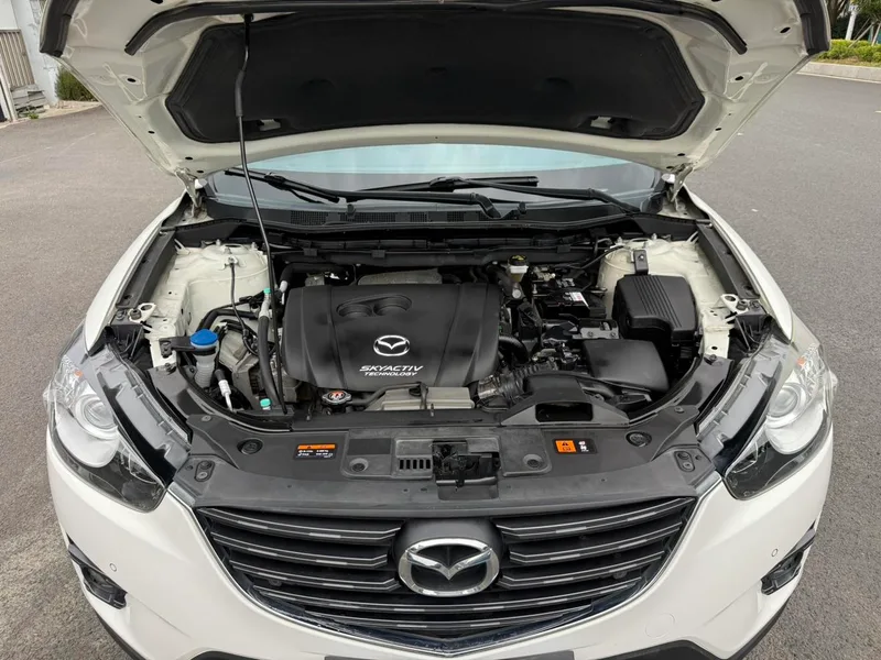Mazda CX-5 2015 2.0L Automatic two-wheel drive urban type interior photo 16 Mazda CX-5 2015 2.0L Automatic two-wheel drive urban type interior photo 16