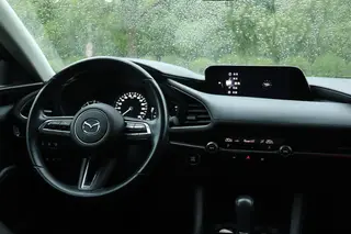 Mazda Mazda3 Axela 2020 2.0L X Tipo de honor de combustión por compresión interior foto 16 Mazda Mazda3 Axela 2020 2.0L X Tipo de honor de combustión por compresión interior foto 16