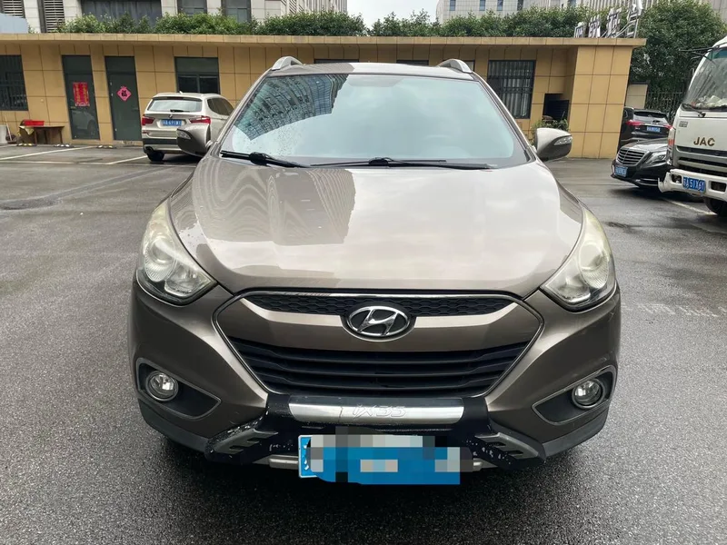 Hyundai ix35 2012 2.0L Automatic two-wheel drive elite version GLS exterior photo 2