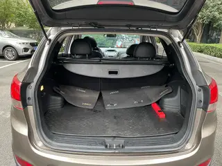 Hyundai ix35 2012 2.0L Automatic two-wheel drive elite version GLS interior photo 11