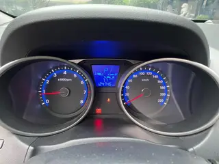 Hyundai ix35 2012 2.0L Automatic two-wheel drive elite version GLS interior photo 16