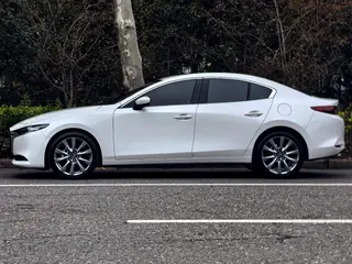 Mazda Mazda3 Axela 2023 2.0L Versión elegante de calidad automática exterior foto 3