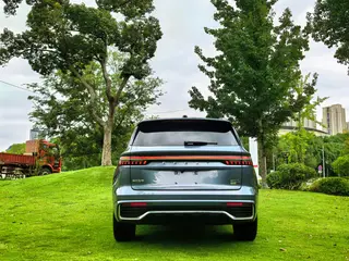 Geely Monjaro 2026 2.0TD High-power automatic four-wheel drive oriental obsidian full moon version exterior photo 4 Geely Monjaro 2026 2.0TD High-power automatic four-wheel drive oriental obsidian full moon version exterior photo 4