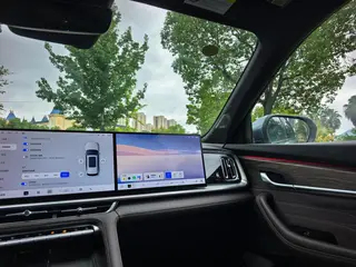 Geely Monjaro 2026 2.0TD High-power automatic four-wheel drive oriental obsidian full moon version interior photo 15 Geely Monjaro 2026 2.0TD High-power automatic four-wheel drive oriental obsidian full moon version interior photo 15
