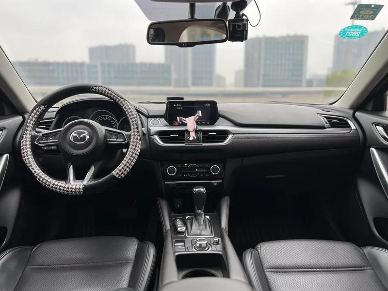 Mazda Atenza 2018 2.0L Edición Deluxe Blue Sky País V interior foto 11