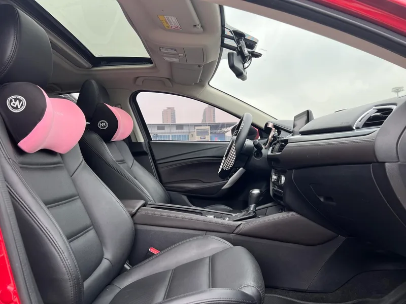 Mazda Atenza 2018 2.0L Edición Deluxe Blue Sky País V interior foto 12