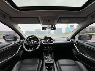 Mazda Atenza 2018 2.0L Edición Deluxe Blue Sky País V interior foto 16