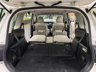 Mazda 5 2013 2.0L Automatic Luxury Model exterior photo 9 Mazda 5 2013 2.0L Automatic Luxury Model exterior photo 9