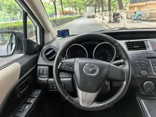 Mazda 5 2013 2.0L Automatic Luxury Model interior photo 11 Mazda 5 2013 2.0L Automatic Luxury Model interior photo 11