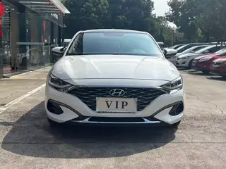 Hyundai Lafesta 2019 280TGDi Edición Smart Speed País VI exterior foto 2 Hyundai Lafesta 2019 280TGDi Edición Smart Speed País VI exterior foto 2