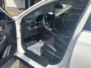 Hyundai Lafesta 2019 280TGDi Edición Smart Speed País VI interior foto 6 Hyundai Lafesta 2019 280TGDi Edición Smart Speed País VI interior foto 6
