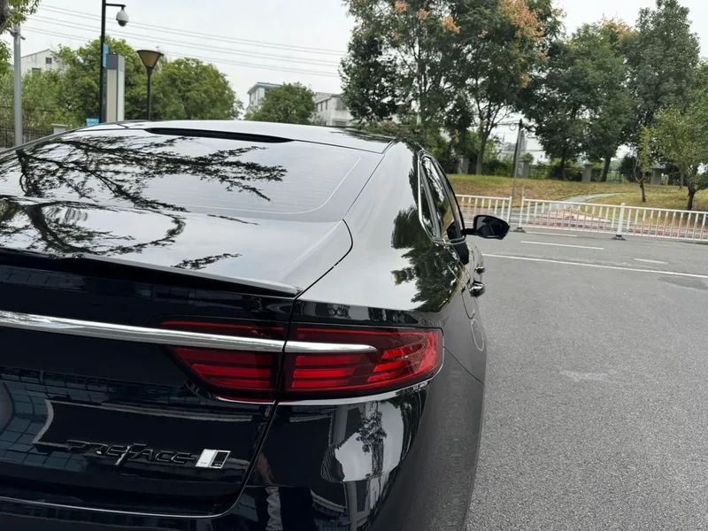Geely Preface 2026 1.5T Oriental Yao Kunlun Edition exterior photo 8 Geely Preface 2026 1.5T Oriental Yao Kunlun Edition exterior photo 8