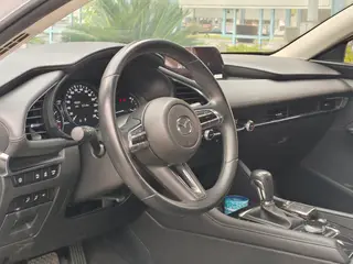 Mazda Mazda3 Axela 2021 2.0L Automatic quality elegant version interior photo 9 Mazda Mazda3 Axela 2021 2.0L Automatic quality elegant version interior photo 9