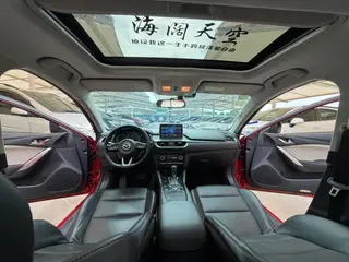 Mazda Atenza 2018 2.0L Blue Sky Fashion Edition China V interior photo 10
