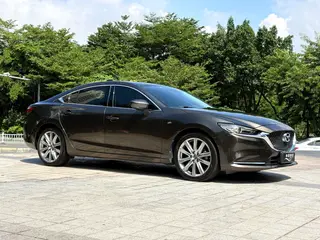 Mazda Atenza 2020 2.5L Edición Blue Sky Sports exterior foto 3 Mazda Atenza 2020 2.5L Edición Blue Sky Sports exterior foto 3