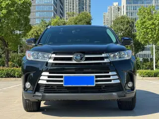 Toyota Highlander 2018 2.0T Four-wheel drive deluxe edition 7 seat Country VI exterior photo 2 Toyota Highlander 2018 2.0T Four-wheel drive deluxe edition 7 seat Country VI exterior photo 2