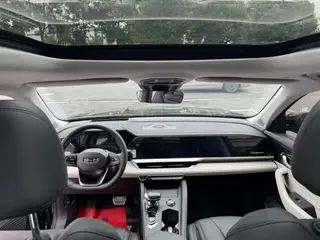 Geely Monjaro 2023 2.0TD High-power automatic two-drive flagship type interior photo 12 Geely Monjaro 2023 2.0TD High-power automatic two-drive flagship type interior photo 12