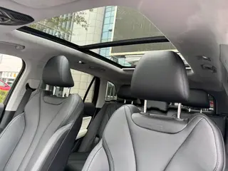 Geely Monjaro 2023 2.0TD High-power automatic two-drive flagship type interior photo 14 Geely Monjaro 2023 2.0TD High-power automatic two-drive flagship type interior photo 14
