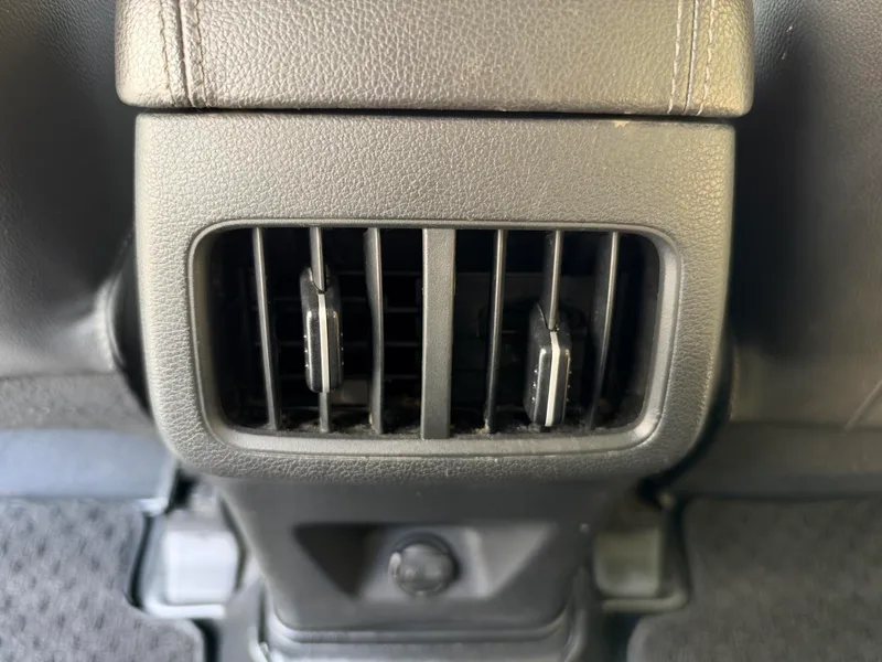 Hyundai ix35 2019 2.0L Automatique à deux roues motrices Version de plaisir État VI intérieur photo 12 Hyundai ix35 2019 2.0L Automatique à deux roues motrices Version de plaisir État VI intérieur photo 12