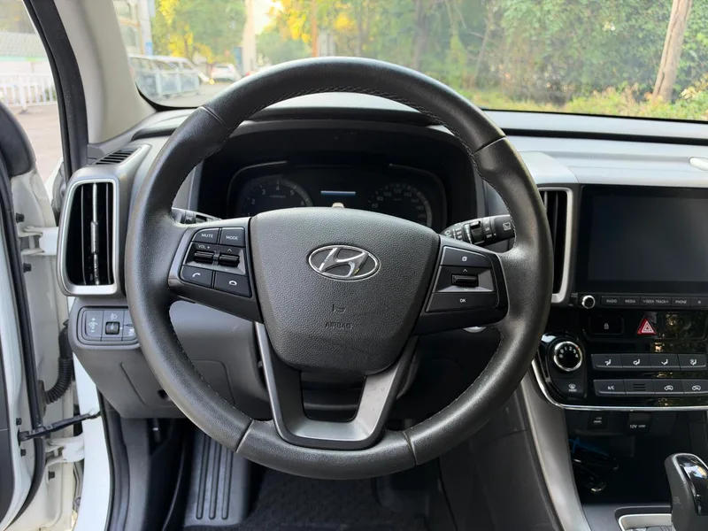 Hyundai ix35 2019 2.0L Automatique à deux roues motrices Version de plaisir État VI intérieur photo 15 Hyundai ix35 2019 2.0L Automatique à deux roues motrices Version de plaisir État VI intérieur photo 15