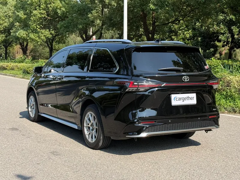 Toyota Granvia 2024 Intelligent electric hybrid double engine 2.5L Two-wheel drive luxury edition exterior photo 6 Toyota Granvia 2024 Intelligent electric hybrid double engine 2.5L Two-wheel drive luxury edition exterior photo 6