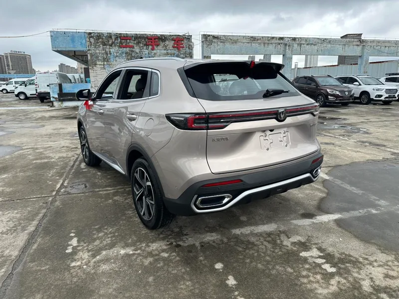 Changan CS55 PLUS 2026 Fourth generation New Blue Whale 1.5T Tianshu Honorable Type exterior photo 4 Changan CS55 PLUS 2026 Fourth generation New Blue Whale 1.5T Tianshu Honorable Type exterior photo 4