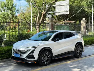 Changan UNI-T 2022 1.5T Спортивная версия Премиальная комплектация
