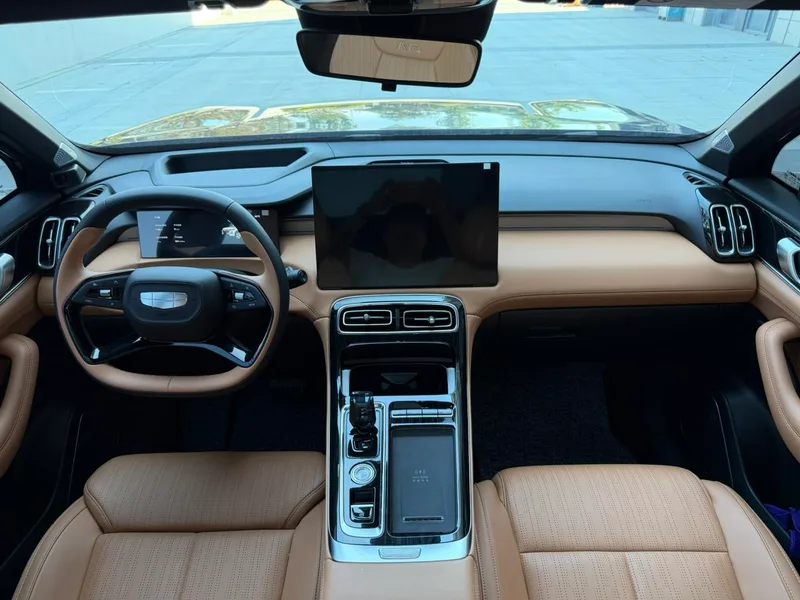 Geely Boyue L 2026 Четвертое поколение 1.5TD DCT Маленькая версия синего света экстерьер фото 5 Geely Boyue L 2026 Четвертое поколение 1.5TD DCT Маленькая версия синего света экстерьер фото 5