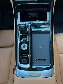Geely Boyue L 2026 Четвертое поколение 1.5TD DCT Маленькая версия синего света интерьер фото 11 Geely Boyue L 2026 Четвертое поколение 1.5TD DCT Маленькая версия синего света интерьер фото 11
