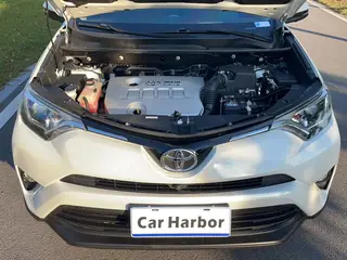 Toyota RAV4 2018 2.0L CVT Two-drive fashion X version interior photo 16 Toyota RAV4 2018 2.0L CVT Two-drive fashion X version interior photo 16