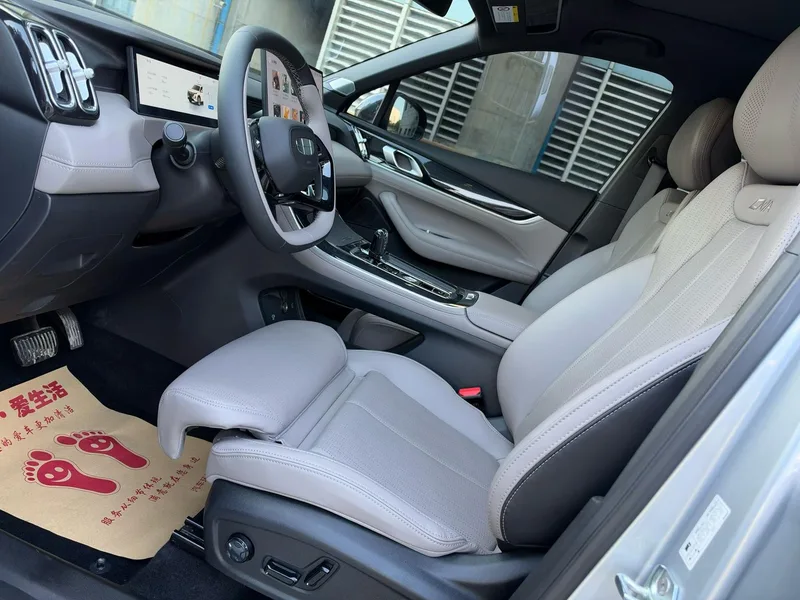 Geely Boyue L 2025 Fourth generation 1.5TD DCT Brocade beauty interior photo 7 Geely Boyue L 2025 Fourth generation 1.5TD DCT Brocade beauty interior photo 7