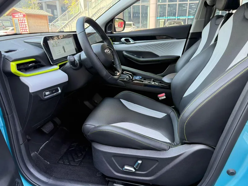 Geely Coolray 2022 Coolray COOL 1.5T DCT Exciting interior photo 6 Geely Coolray 2022 Coolray COOL 1.5T DCT Exciting interior photo 6