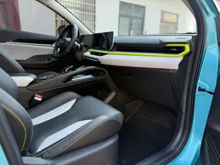 Geely Coolray 2022 Coolray COOL 1.5T DCT Exciting interior photo 7 Geely Coolray 2022 Coolray COOL 1.5T DCT Exciting interior photo 7