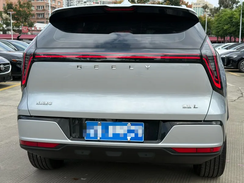 Geely Boyue L 2025 Fourth generation 1.5TD DCT Brocade beauty exterior photo 6 Geely Boyue L 2025 Fourth generation 1.5TD DCT Brocade beauty exterior photo 6