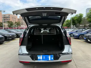 Geely Boyue L 2025 Fourth generation 1.5TD DCT Brocade beauty exterior photo 8 Geely Boyue L 2025 Fourth generation 1.5TD DCT Brocade beauty exterior photo 8