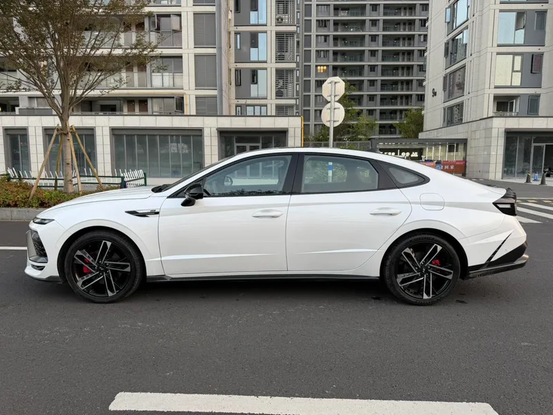 Hyundai Sonata 2024 2.0T N Line Max exterior foto 10