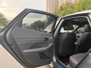 Hyundai Sonata 2024 2.0T N Line Max экстерьер фото 9 Hyundai Sonata 2024 2.0T N Line Max экстерьер фото 9