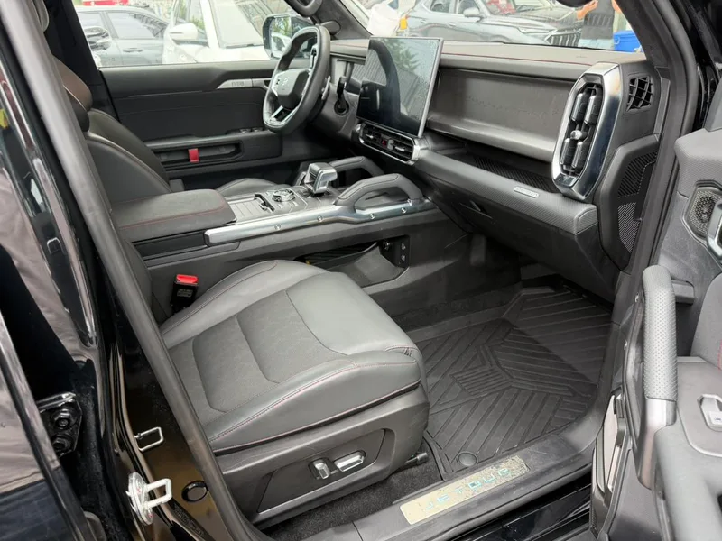 Jetour T2 2023 2.0TD Four-wheel drive Time travel PRO+ interior photo 10 Jetour T2 2023 2.0TD Four-wheel drive Time travel PRO+ interior photo 10