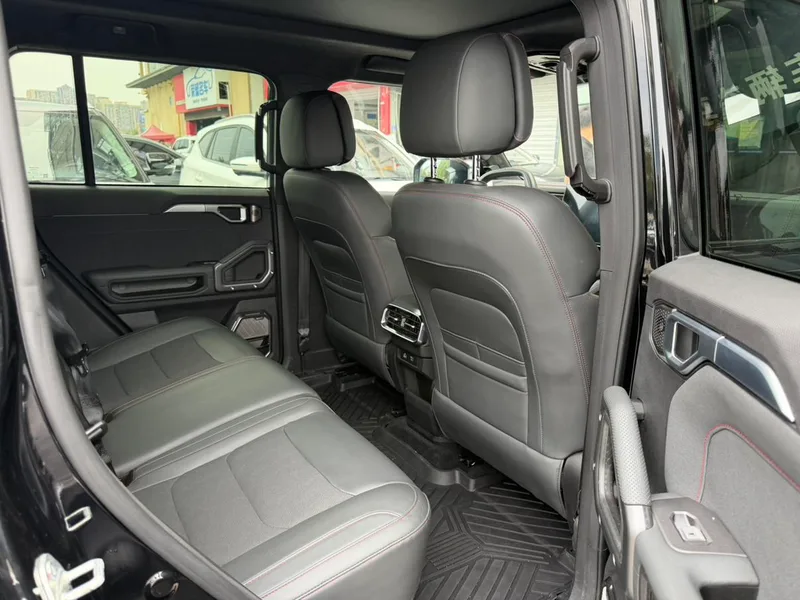 Jetour T2 2023 2.0TD Four-wheel drive Time travel PRO+ interior photo 11 Jetour T2 2023 2.0TD Four-wheel drive Time travel PRO+ interior photo 11