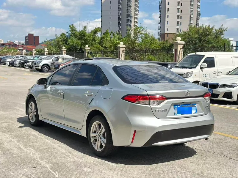 Toyota Levin 2021 185T CVT Роскошная версия экстерьер фото 4 Toyota Levin 2021 185T CVT Роскошная версия экстерьер фото 4